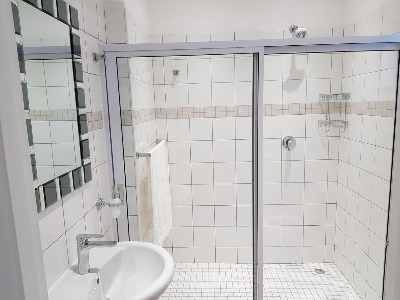 Готель Ry Courtyard Oshakati Номер фото